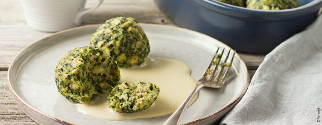 Topfenspinatknödel mit Blauschimmelkäse | Rupp